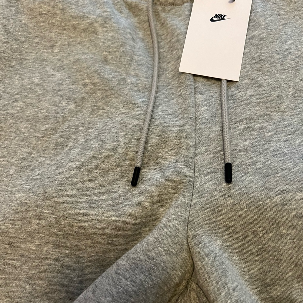 Nike Sportswear Women's Club Fleece Mid-Rise Joggers - Picture 11 of 14